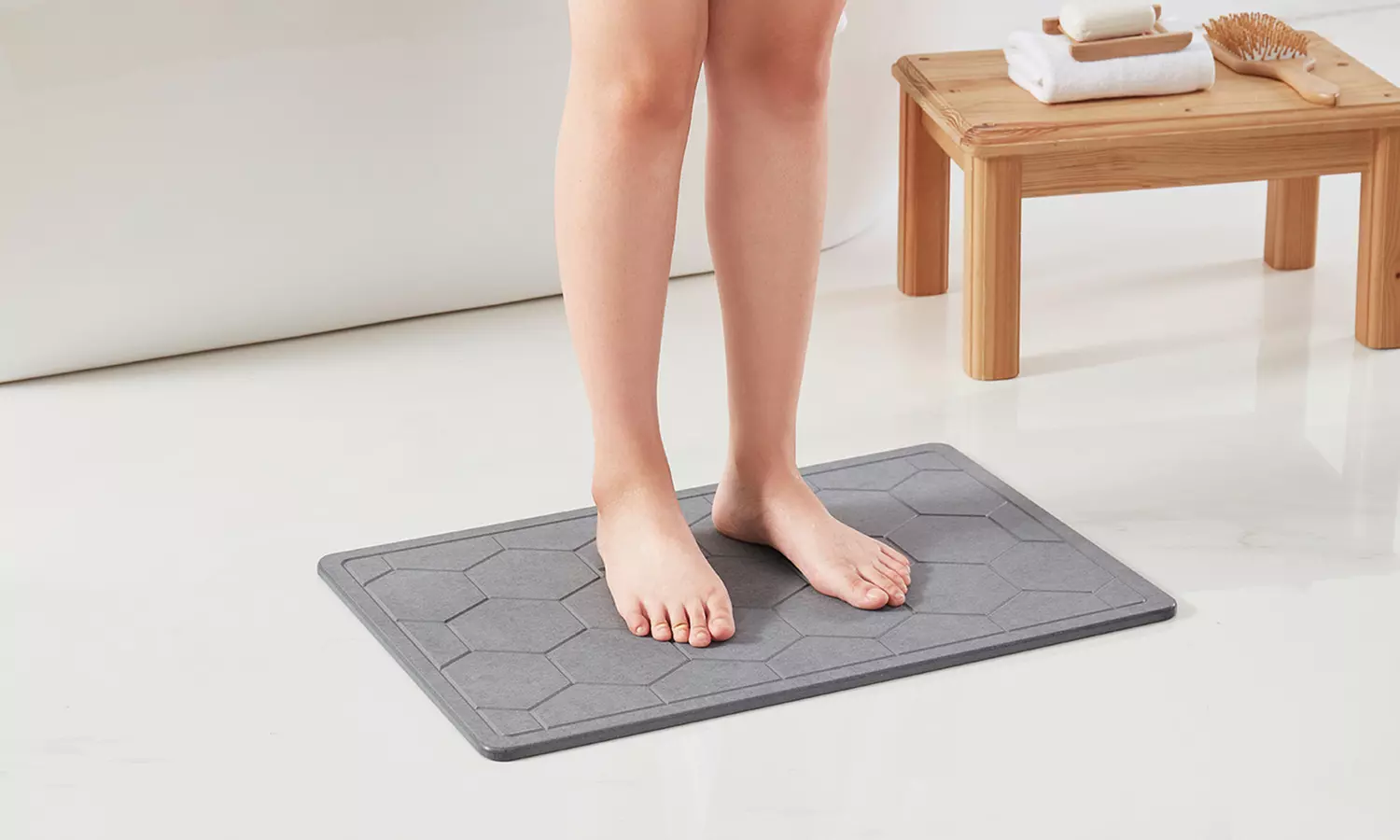 Bibb Home Diatomaceous Earth Stone Quick Drying Bath Mat