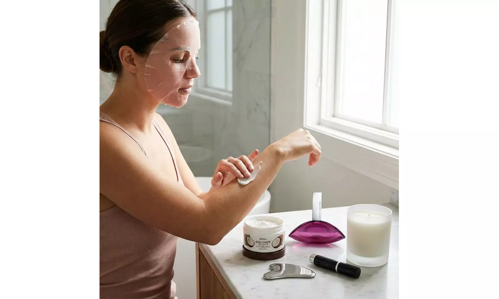 Top Women's Designer Perfumes with Beauty Gift Sets