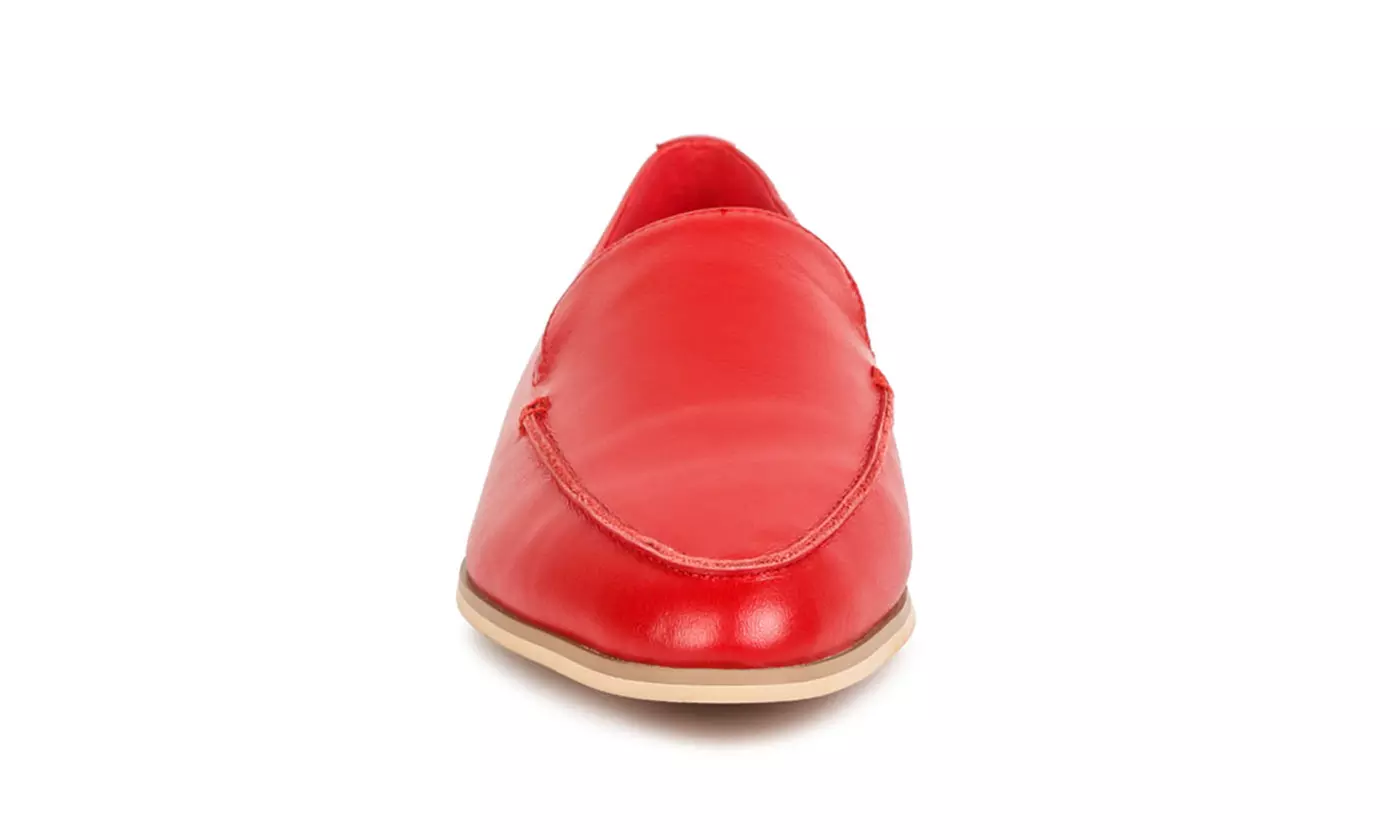 Richelli Metallic Sling Detail Loafers In White & Red