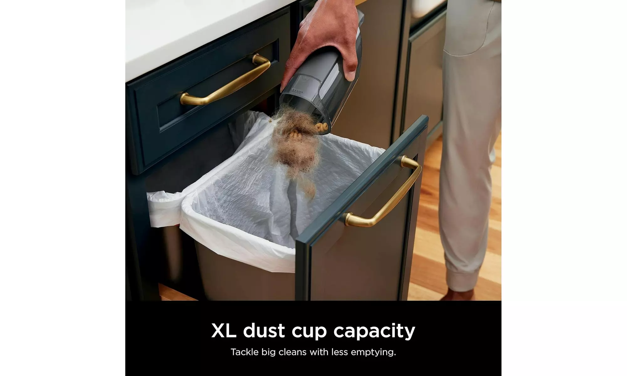 Refurbished Shark CH701 Cyclone PET Handheld Bagless Cordless Vacuum