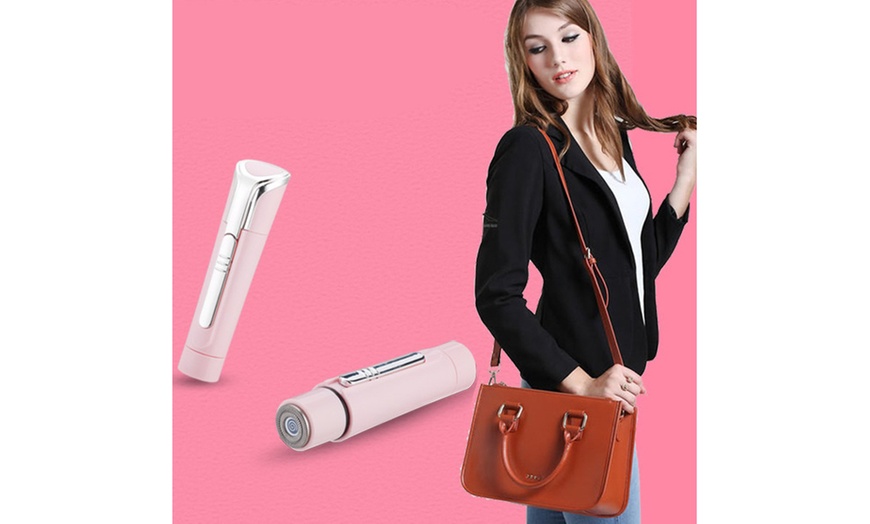 Image 6: 4 in 1 Beautician Beauty Grooming Wand