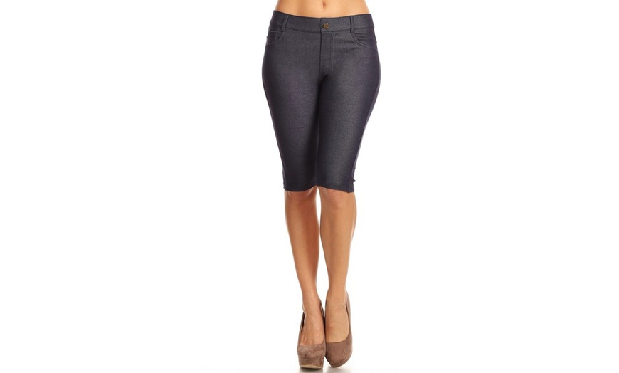 Image 29: Women's Stretchy 5 Pocket Classic Bermuda Shorts
