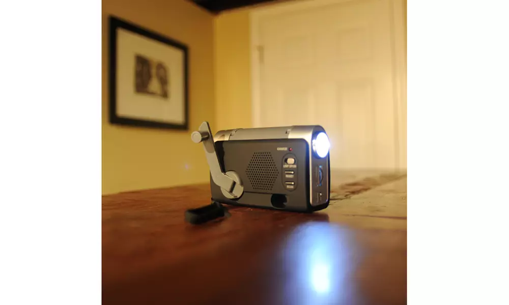 Sportsman Series Hand Crank Emergency Radio - Primary Image