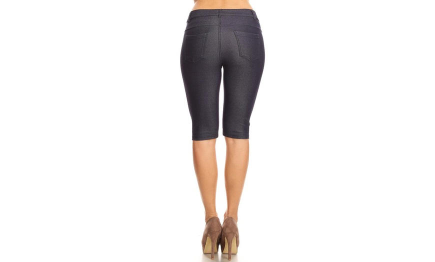 Image 31: Women's Stretchy 5 Pocket Classic Bermuda Shorts