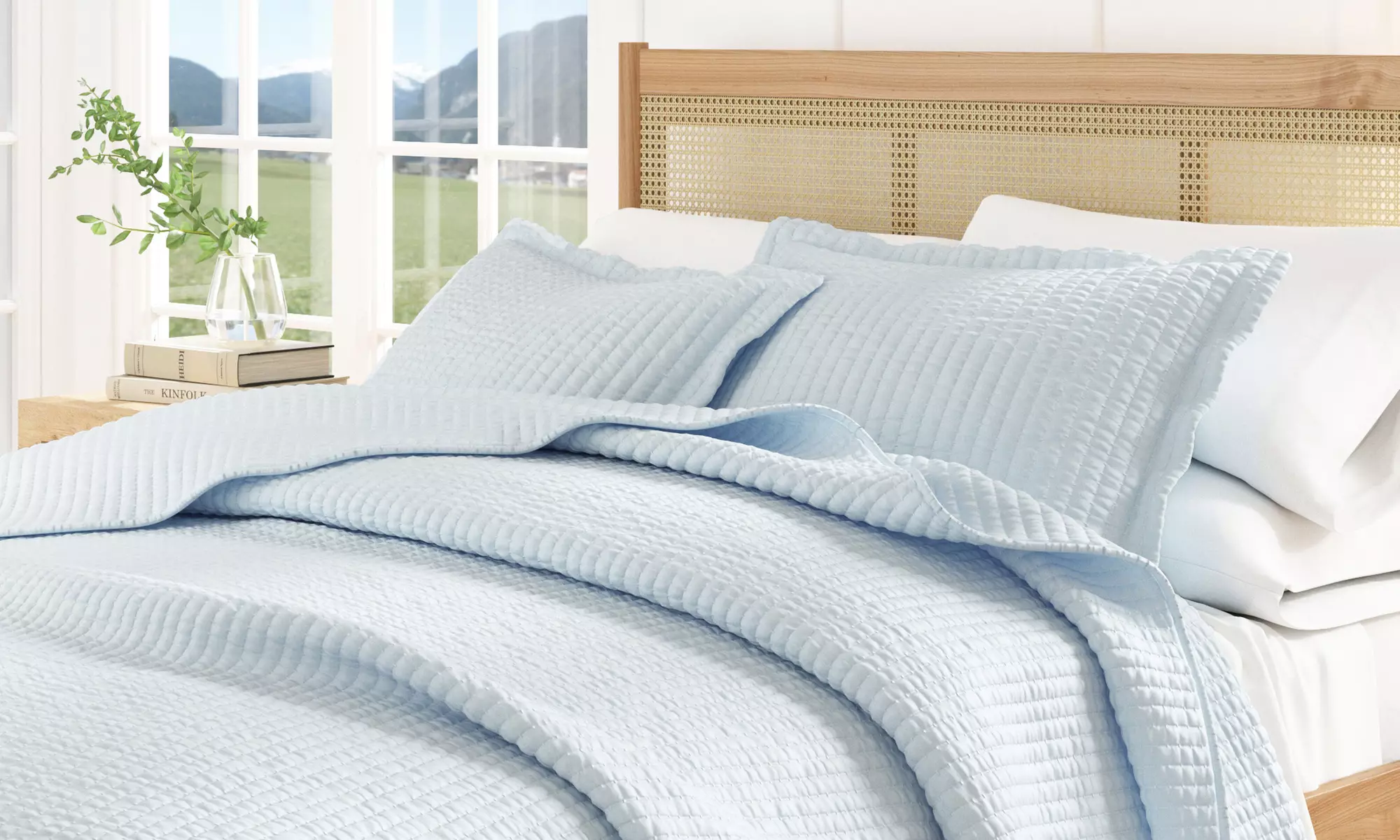 Premium Solid Quilt Set (2- or 3-Piece)