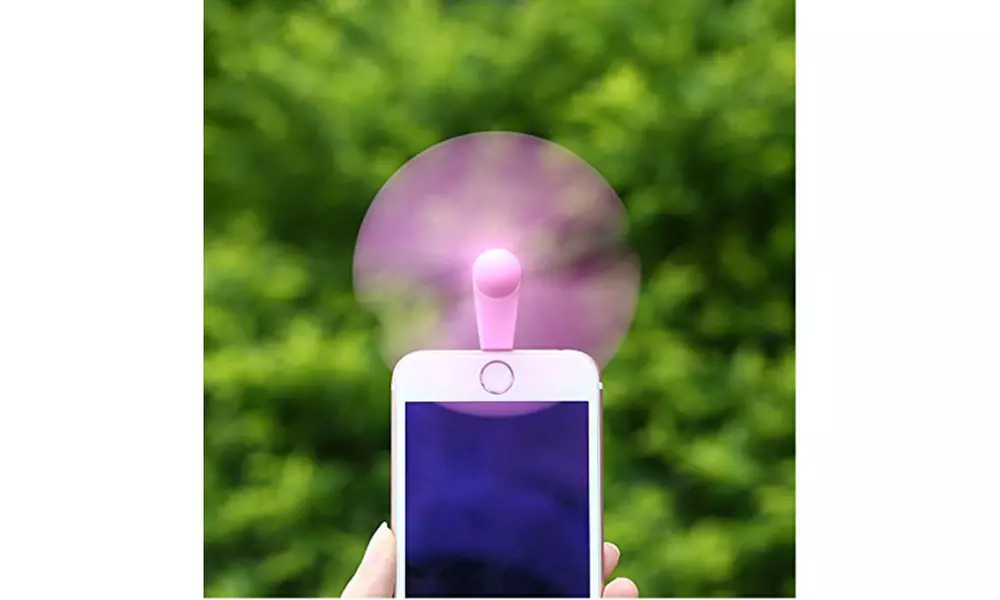 Portable Fan Attachment for iPhone & Android Smartphones - Second Medium