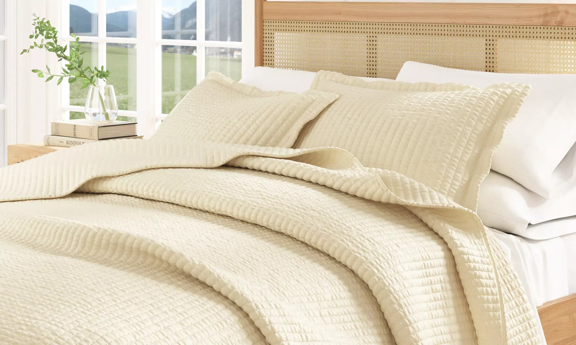 Premium Solid Quilt Set (2- or 3-Piece)