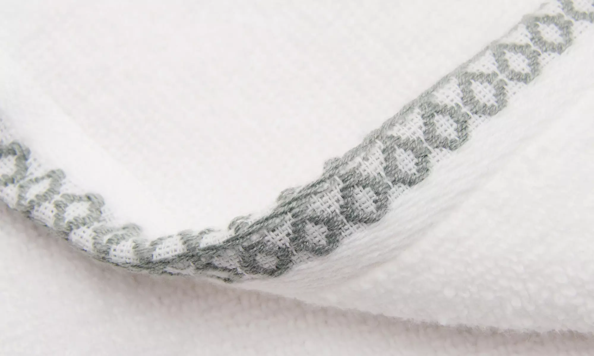Boho-Inspired Quick-Dry Cotton Towels
