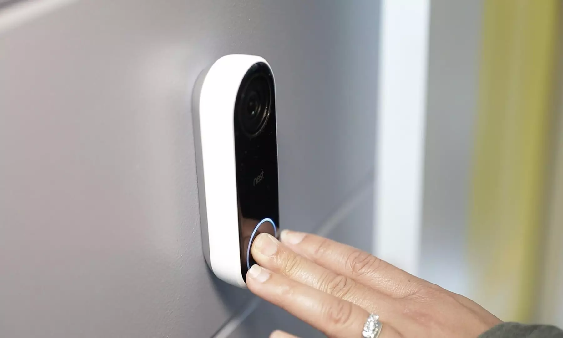  Nest - Hello Smart Wi-Fi Video Doorbell - Second Medium