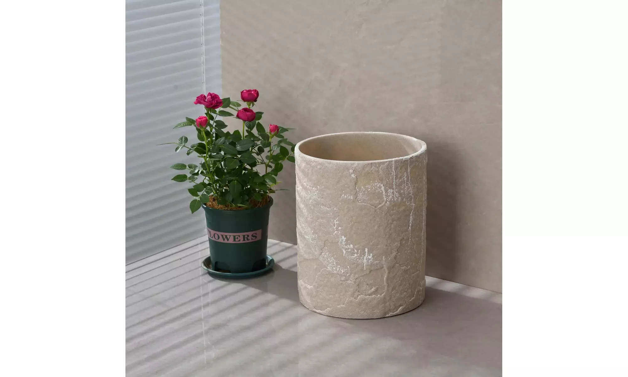 8-Piece Luxury Resin Bathroom Accessories Set