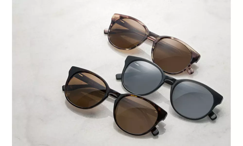 Simplify Unisex Sunglasses Walker & Clark Collection - Primary Image
