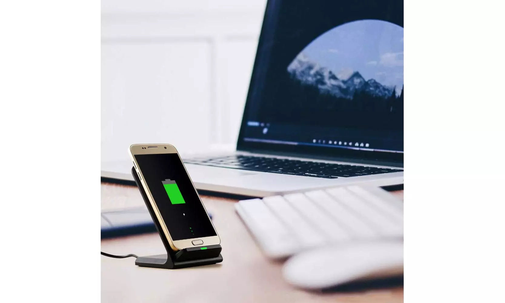 LAX Gadgets Qi Fast Wireless Charger Rapid Charging Stand
