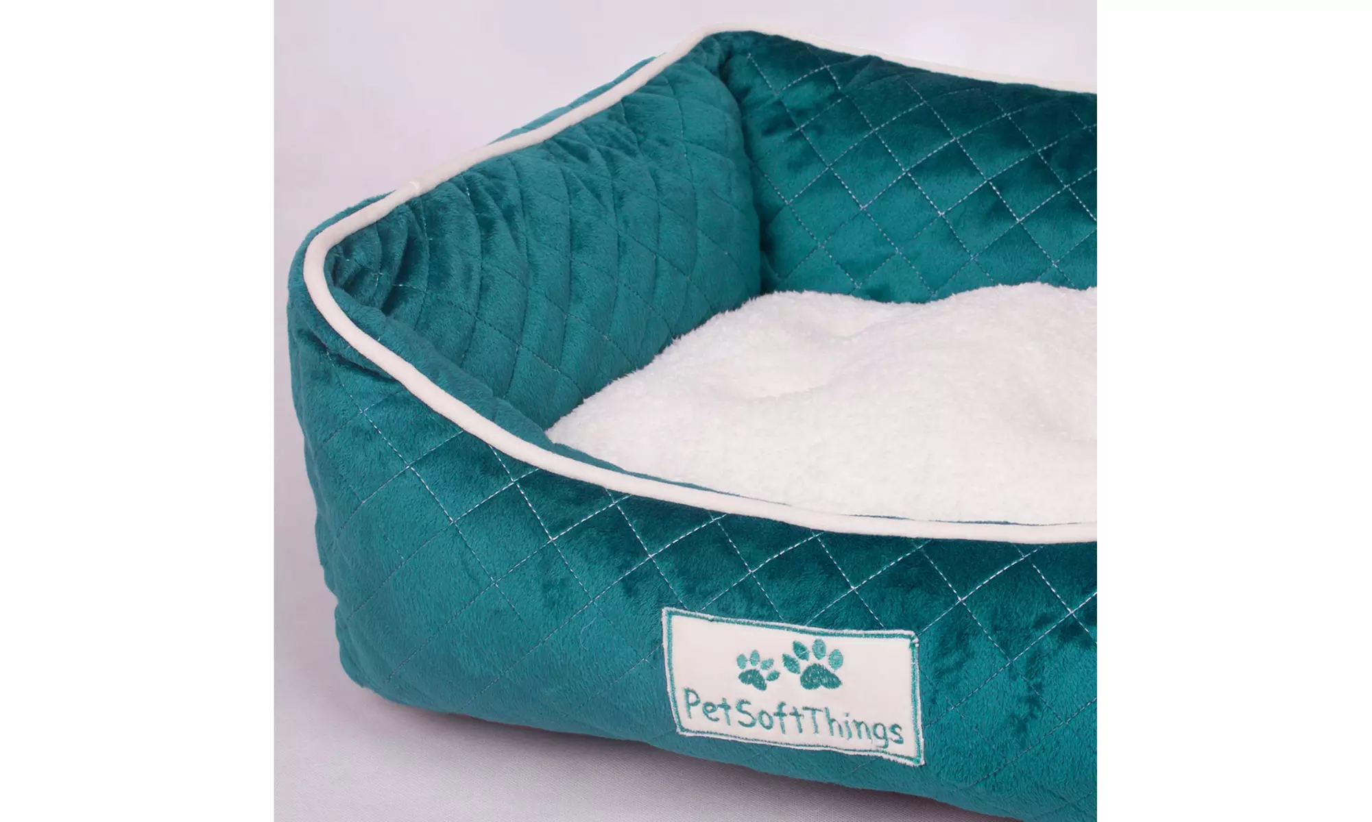 Small Dog Bed Plush Fluffy Soft Warm Calming Small Dog Puppy Kitten Cat Pet Bed