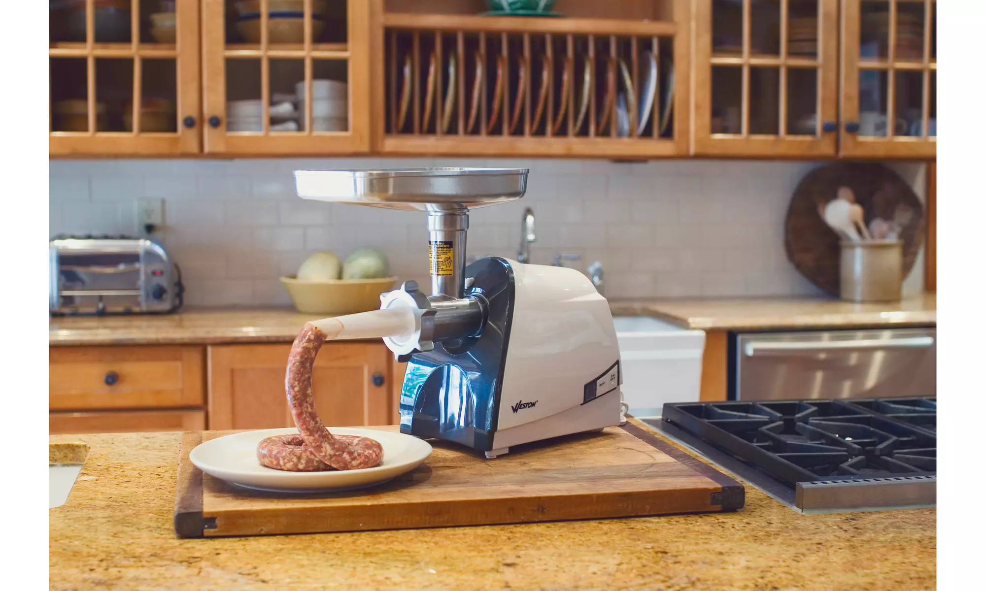 Weston #8 Heavy Duty Electric Meat Grinder & Sausage Stuffer (575 watt) - Second Medium