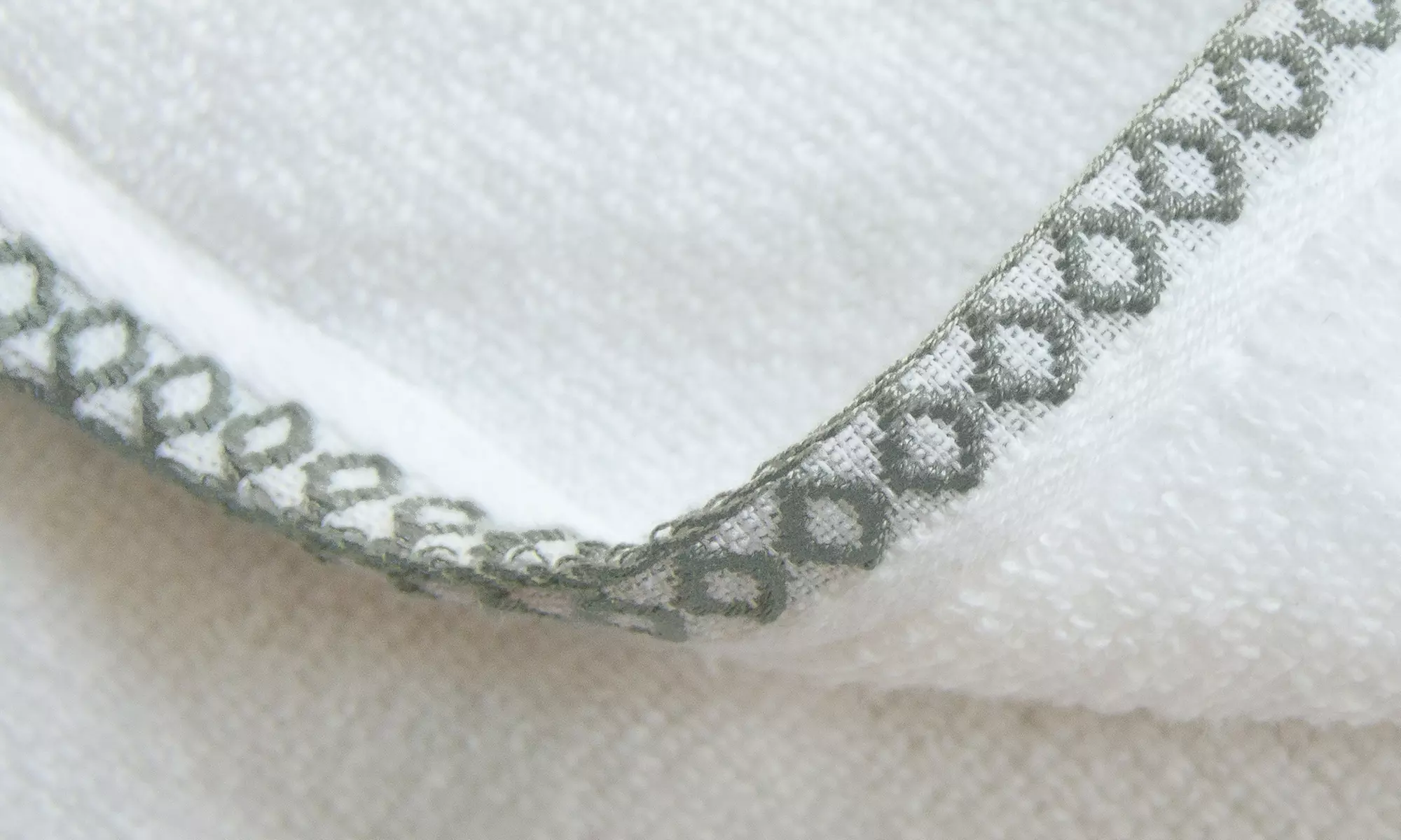 Boho-Inspired Quick-Dry Cotton Towels