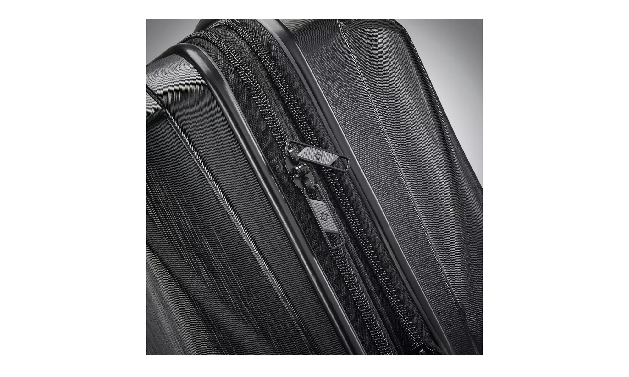 Samsonite Luggage 22 x 14 x 9 Carry-On Spinner (Black) - Second Medium