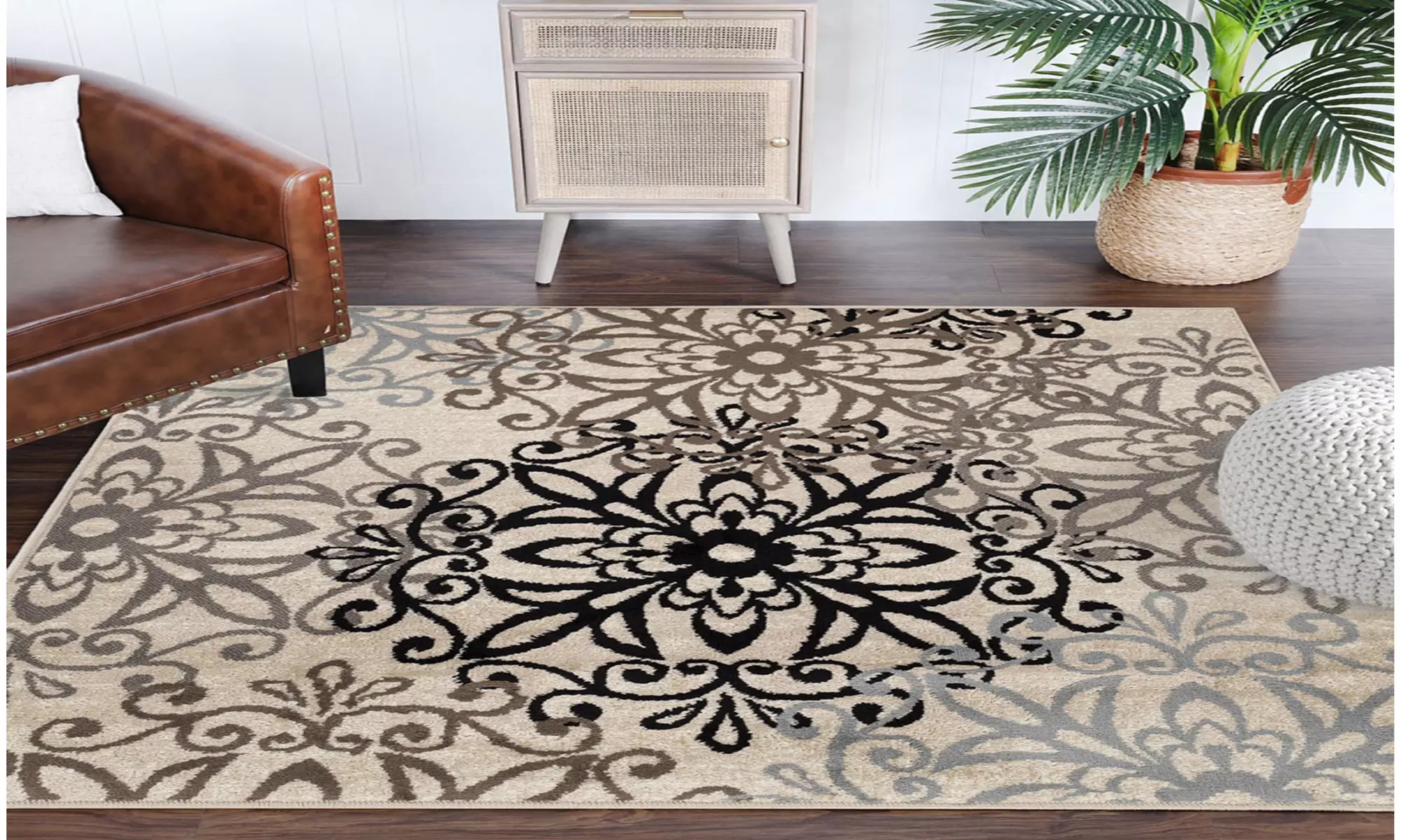 Superior Leigh Floral Medallion Indoor Large Area Rugs Or Runner Rug Or Door Mat - Primary Image