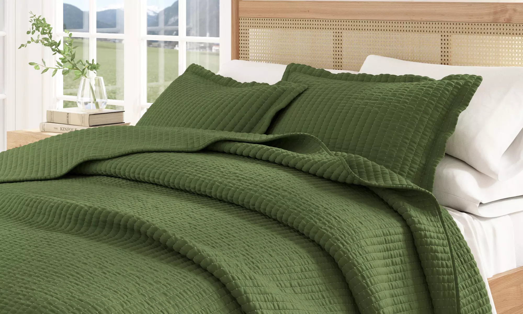 Premium Solid Quilt Set (2- or 3-Piece)