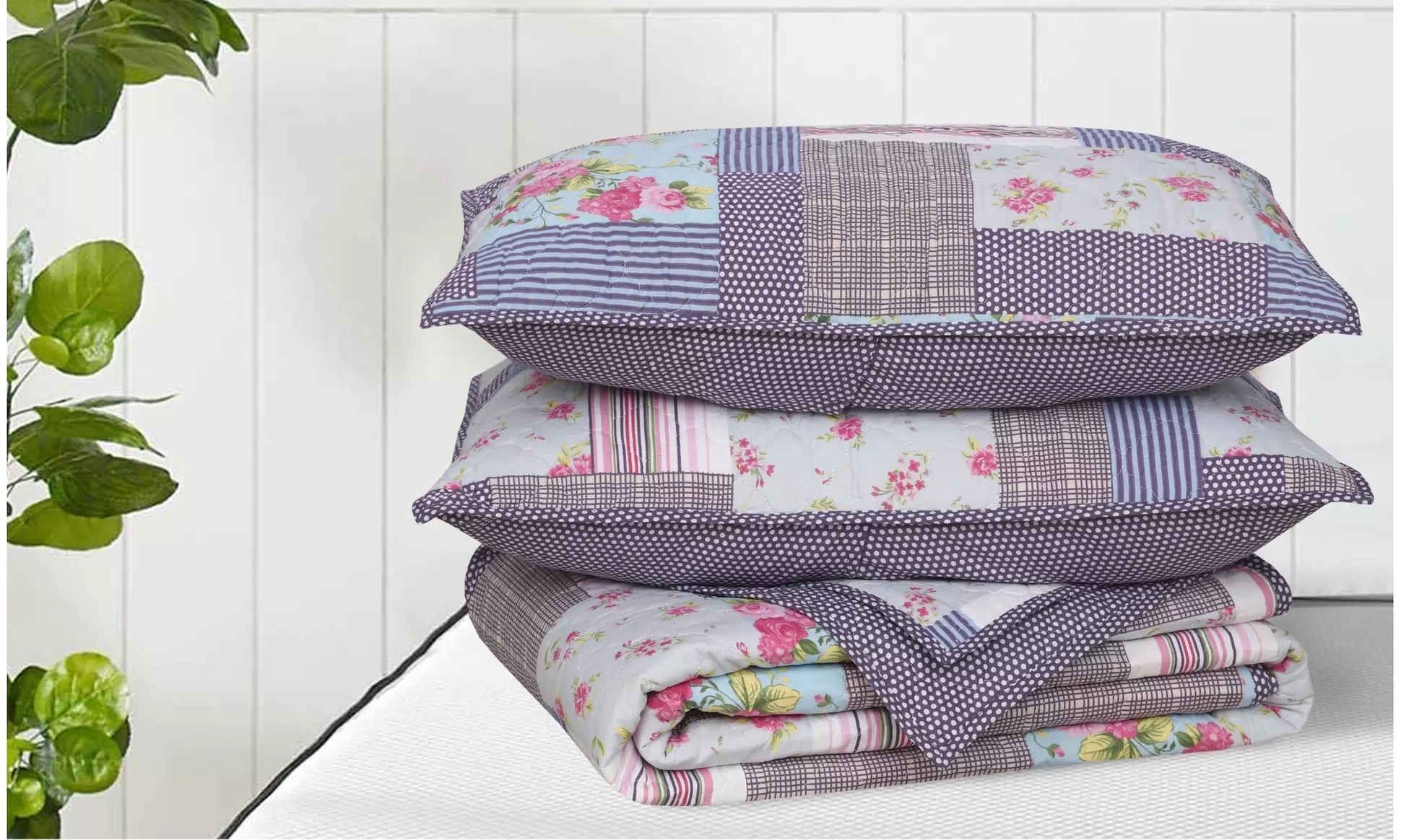 3 Piece Quilt Set Lightweight Bedspread with 2 Matching Pillow Shams Bedding Set