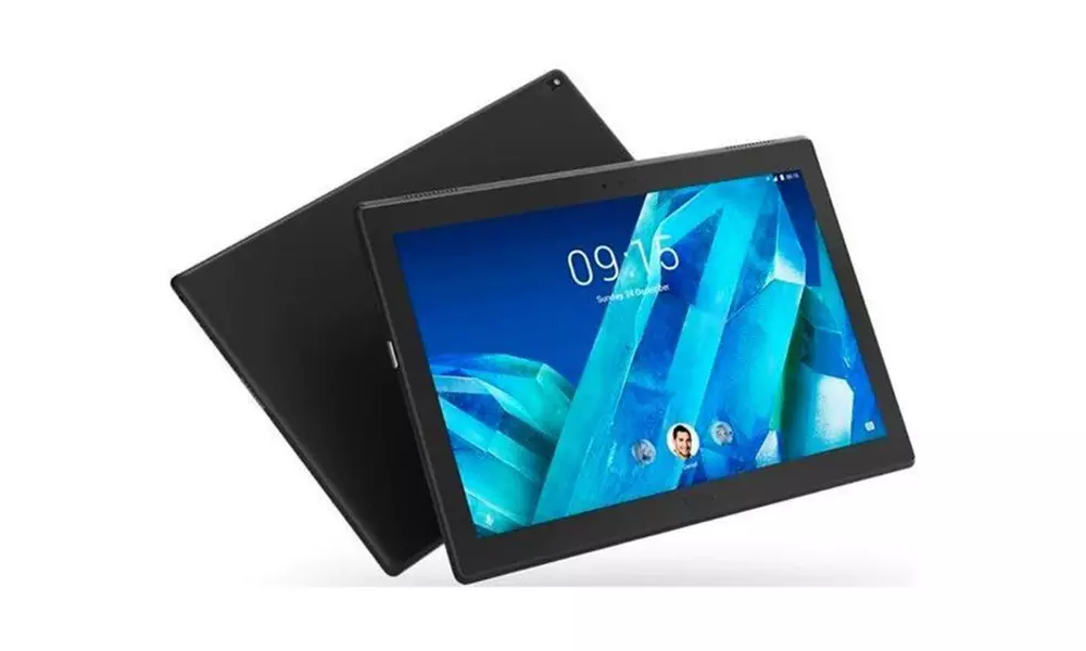 Lenovo Moto Tab (TB-X704A) 10.1" 32GB WiFi & AT&T Tablet (Refurbished B Grade) - Second Medium