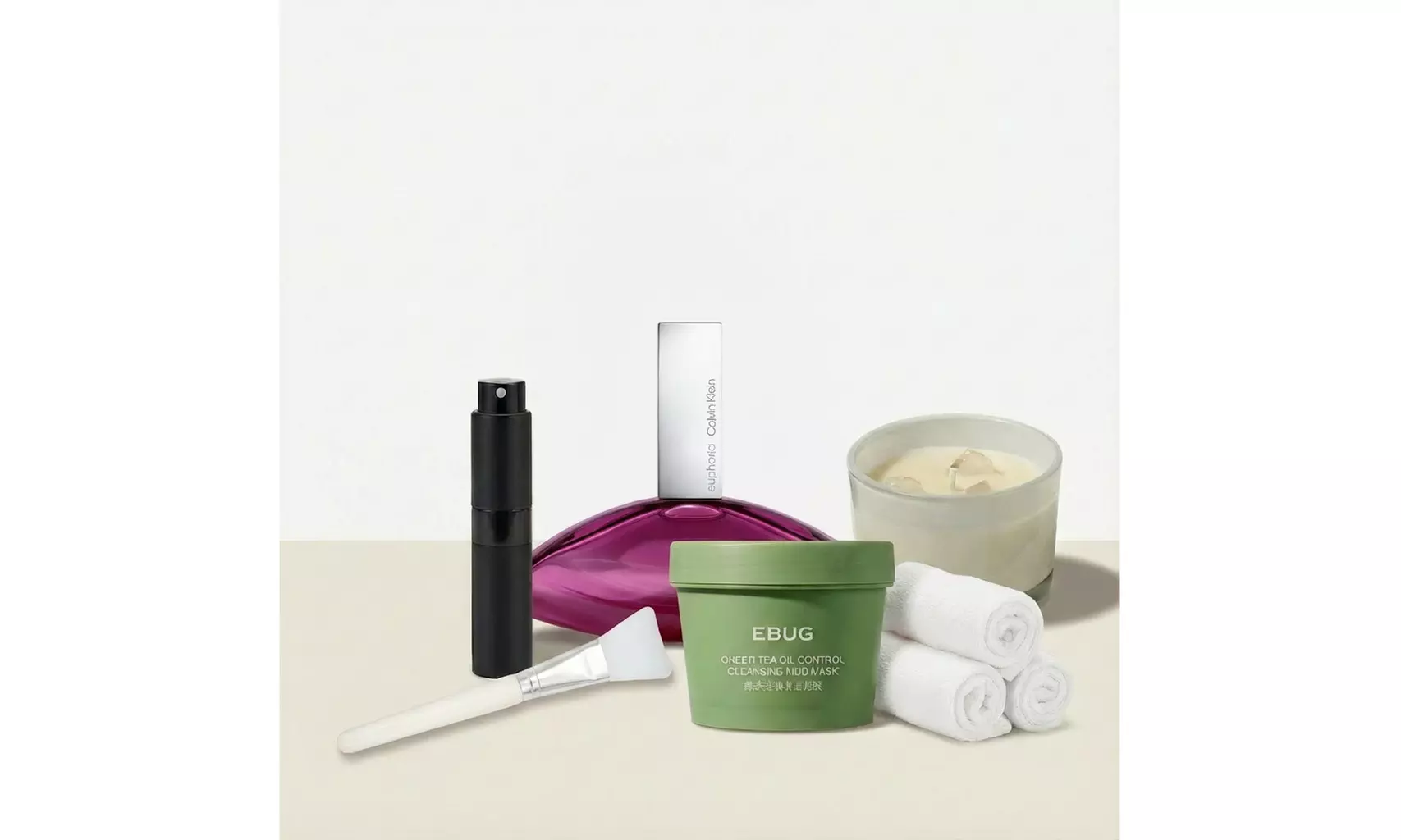 Top Women's Designer Perfumes with Beauty Gift Sets