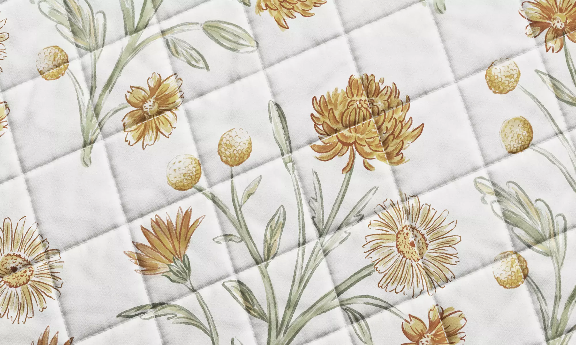 Floral Printed Scalloped Cotton Quilt Set