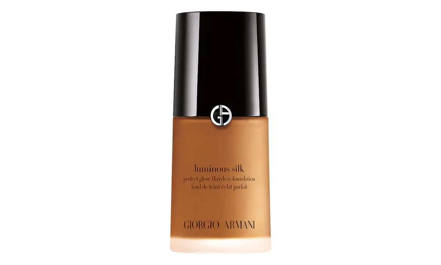 Giorgio Armani Luminous Silk Foundation 10 - 30 ml / 1 oz | Groupon