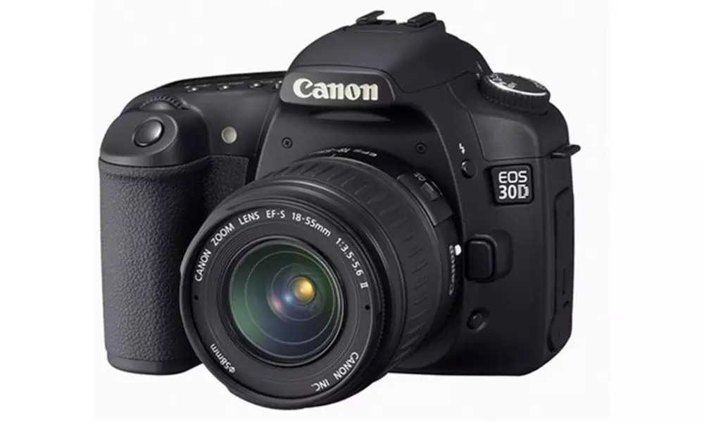 Canon EOS 30D Digital SLR Camera Kit with EF-S 18-55mm - Refurbished - Primary Image
