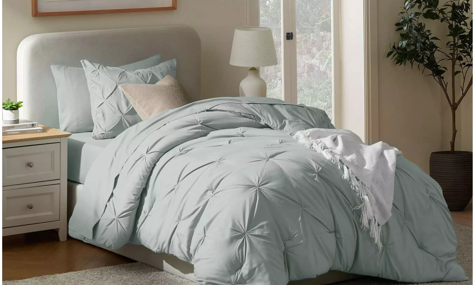 Nestl 5-7Pc Pinch Pleat  Bed in a Bag Set