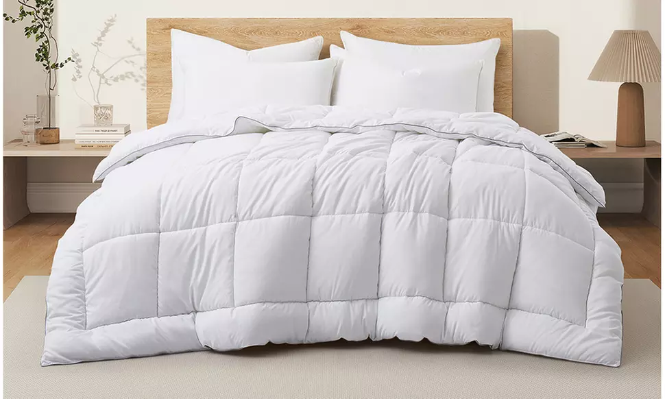 Peace Nest All-Season Embossed Down Alternative Comforter