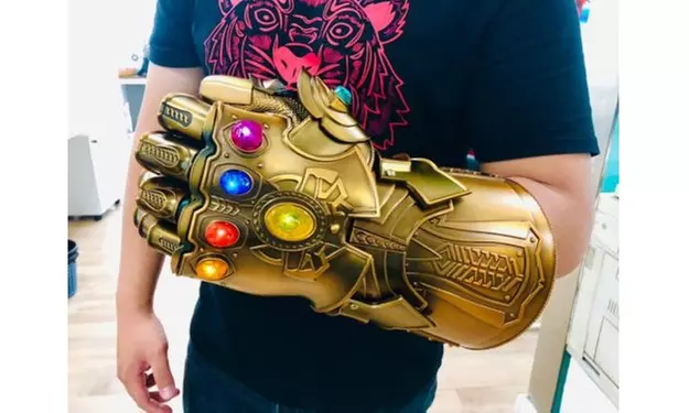 HCMY Thanos Infinity Gauntlet Full Metal 1:1 Wearable LED Statue Cosplay Props  - Second Medium