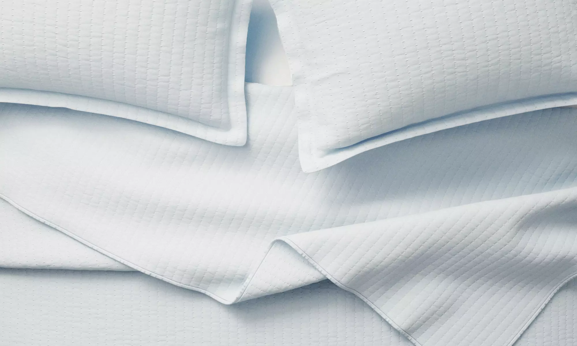 Premium Solid Quilt Set (2- or 3-Piece)