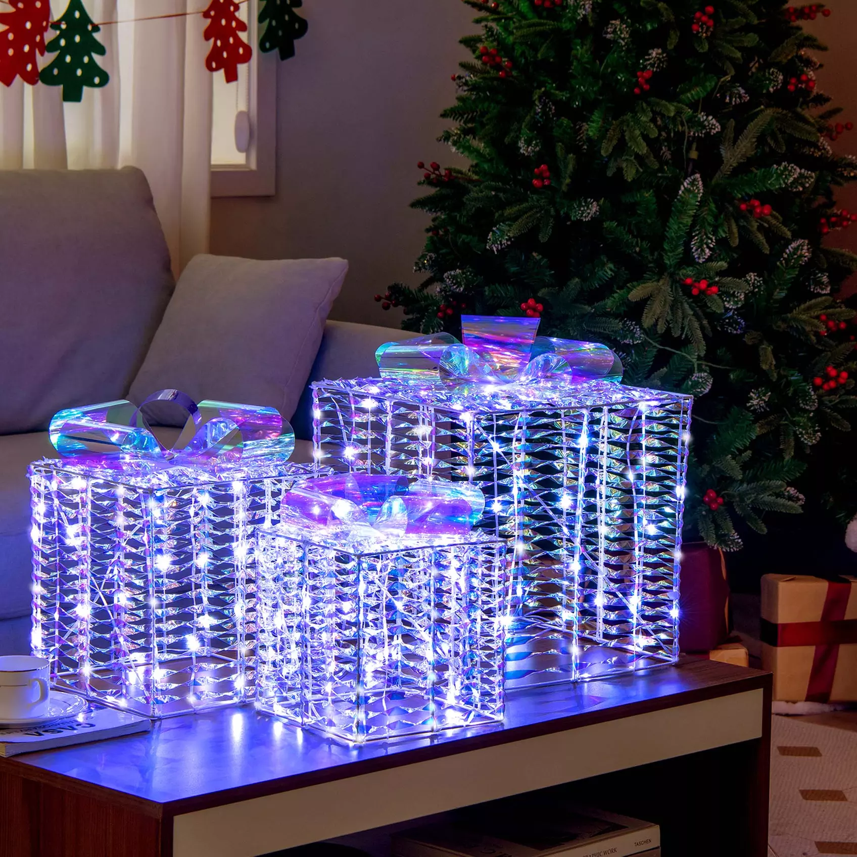 Costway 3 Sets Iridescent Christmas Gift Box LED Lighted Present Box Decor Yard
