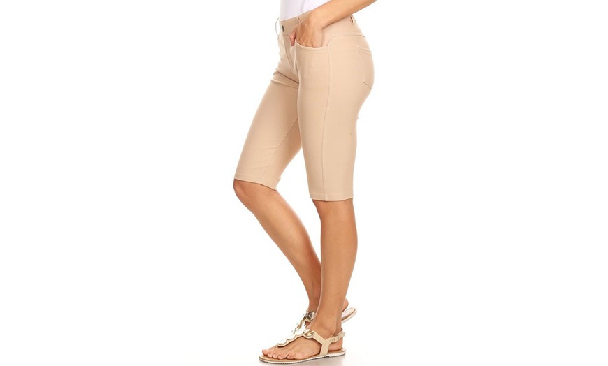Image 11: Women's Stretchy 5 Pocket Classic Bermuda Shorts