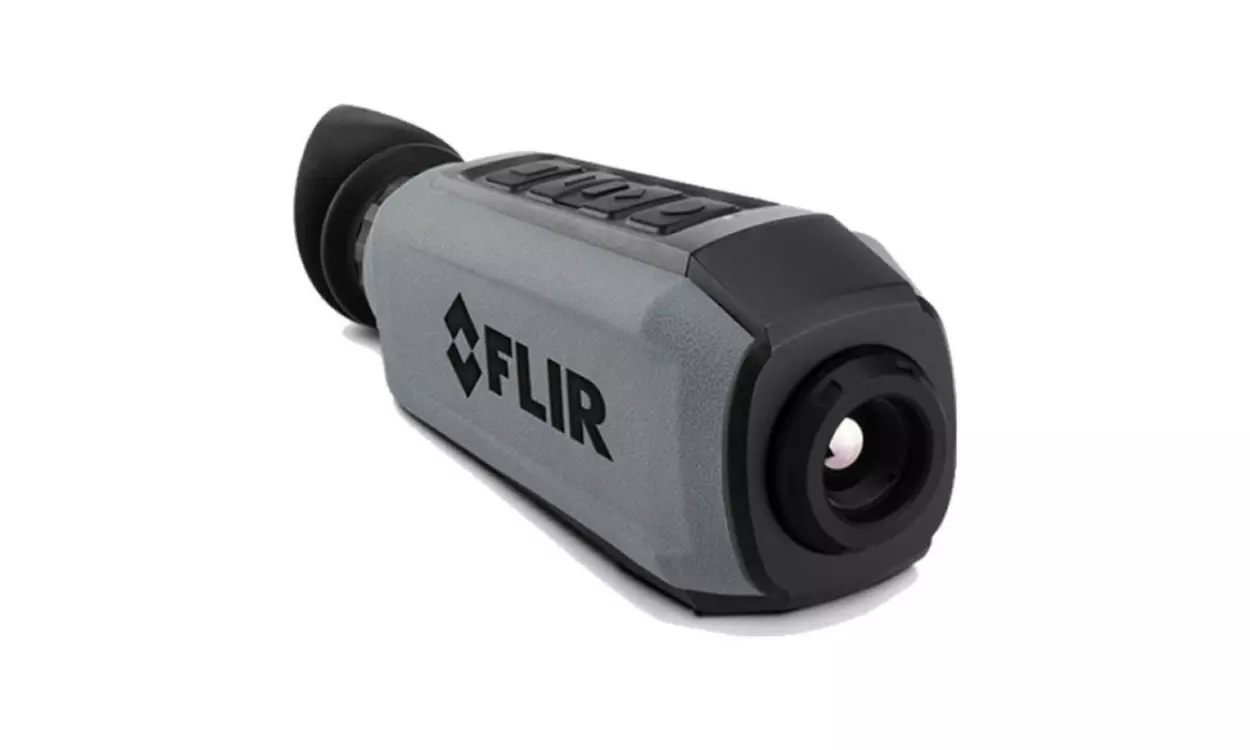 FLIR Scion OTM230 320x256 12um 18mm Thermal Monocular (9Hz) - Primary Image