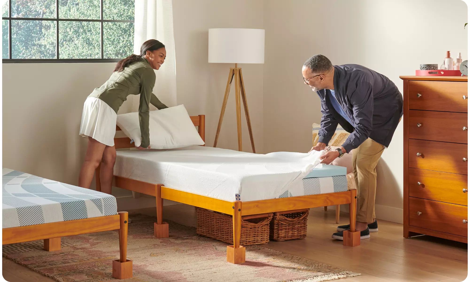 Sealy Dreamlife 2" Gel Memory Foam Mattress Topper with Cooling Cover