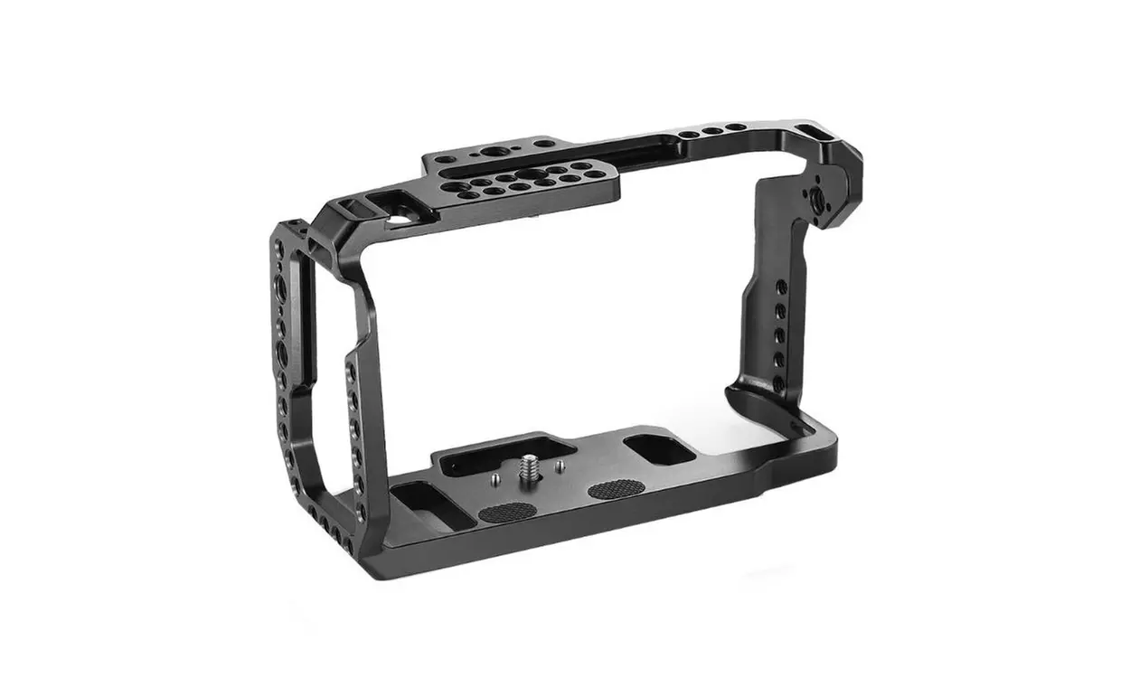 SmallRig Cage for Blackmagic Design Pocket Cinema Camera 4K & 6K - Second Medium