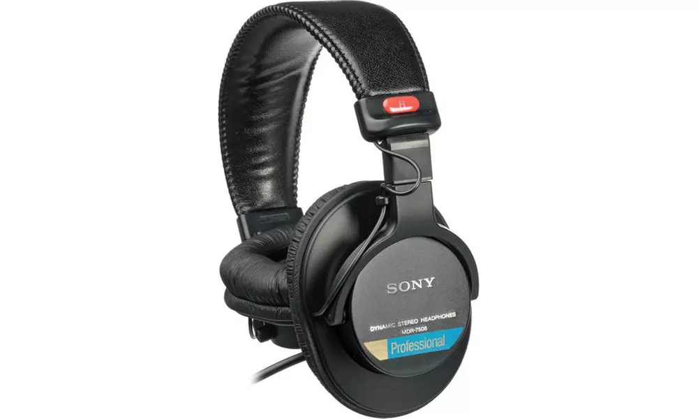 Sony MDR-7506 Professional Large Diaphragm Headphones - Primary Image