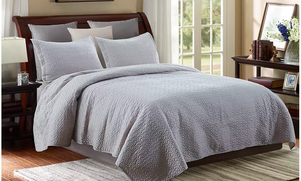 Three-Set J&V TEXTILES Simple Dream Quilt Collection - Bright Edition