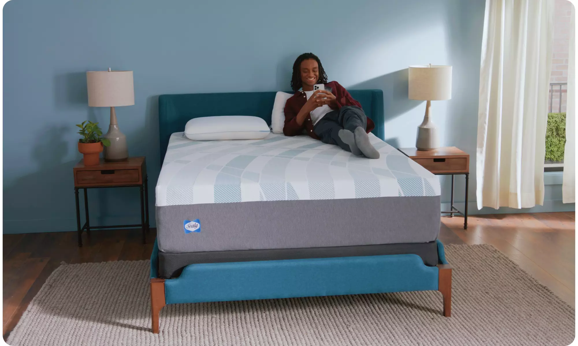 Sealy Dreamlife 14" Hybrid Mattress-in-a-Box