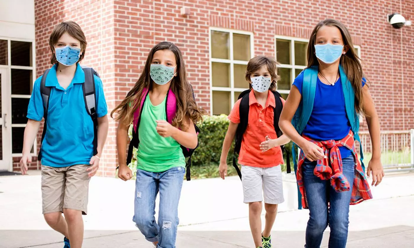 Kids 3-Ply Disposable Protective Face Masks for Boys & Girls (50-Pack)