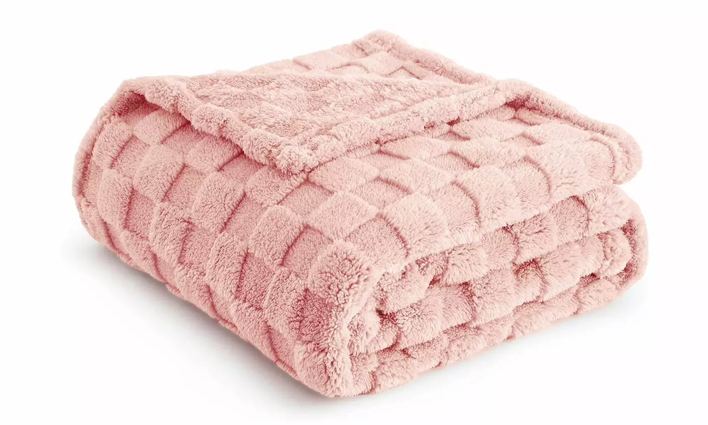 ItBelongs2U 59" Soft Cozy Fleece 3D Checkered Throw Blanket for Couch Warmer