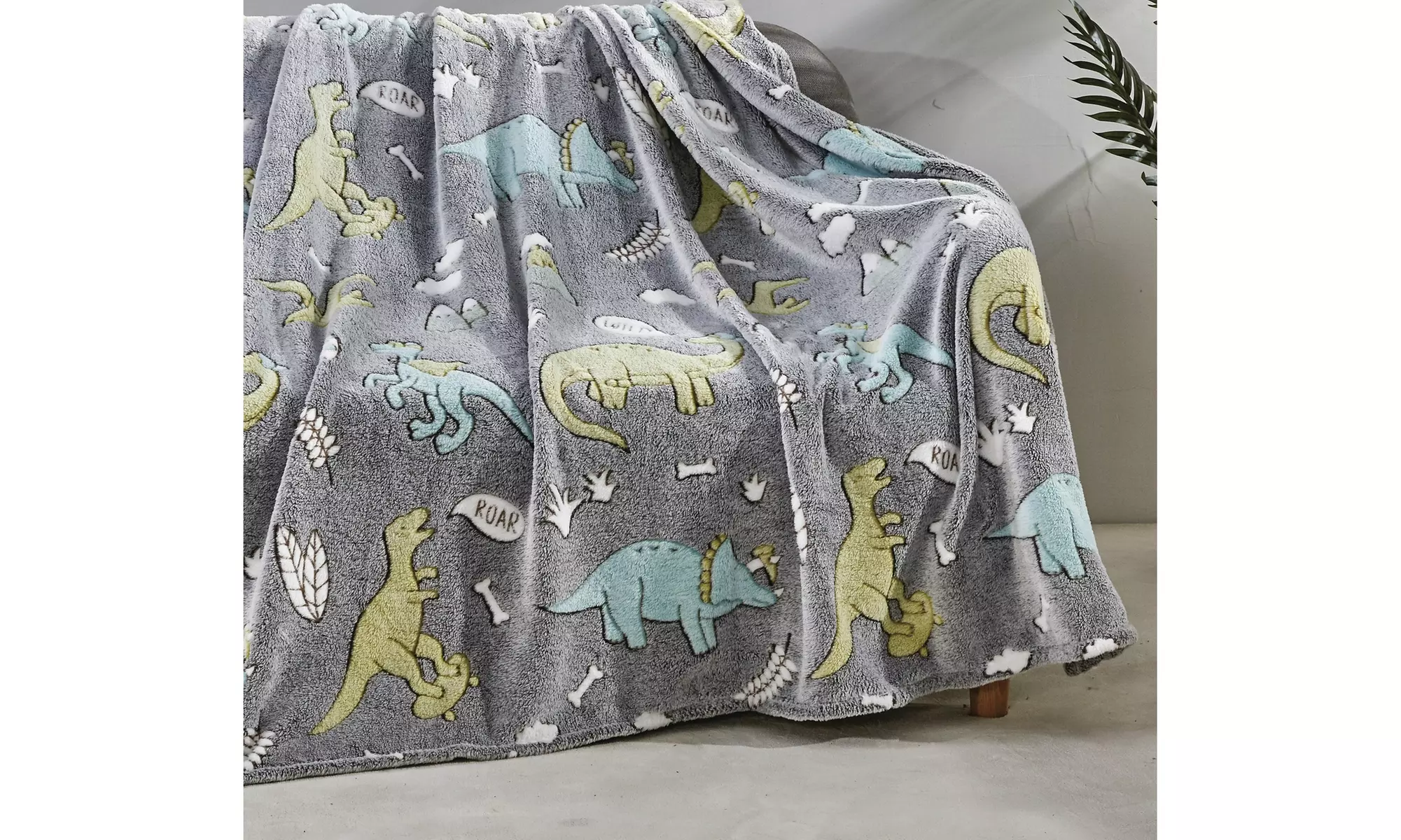 Glow-in-the-Dark 50" x 60" Throw Blankets
