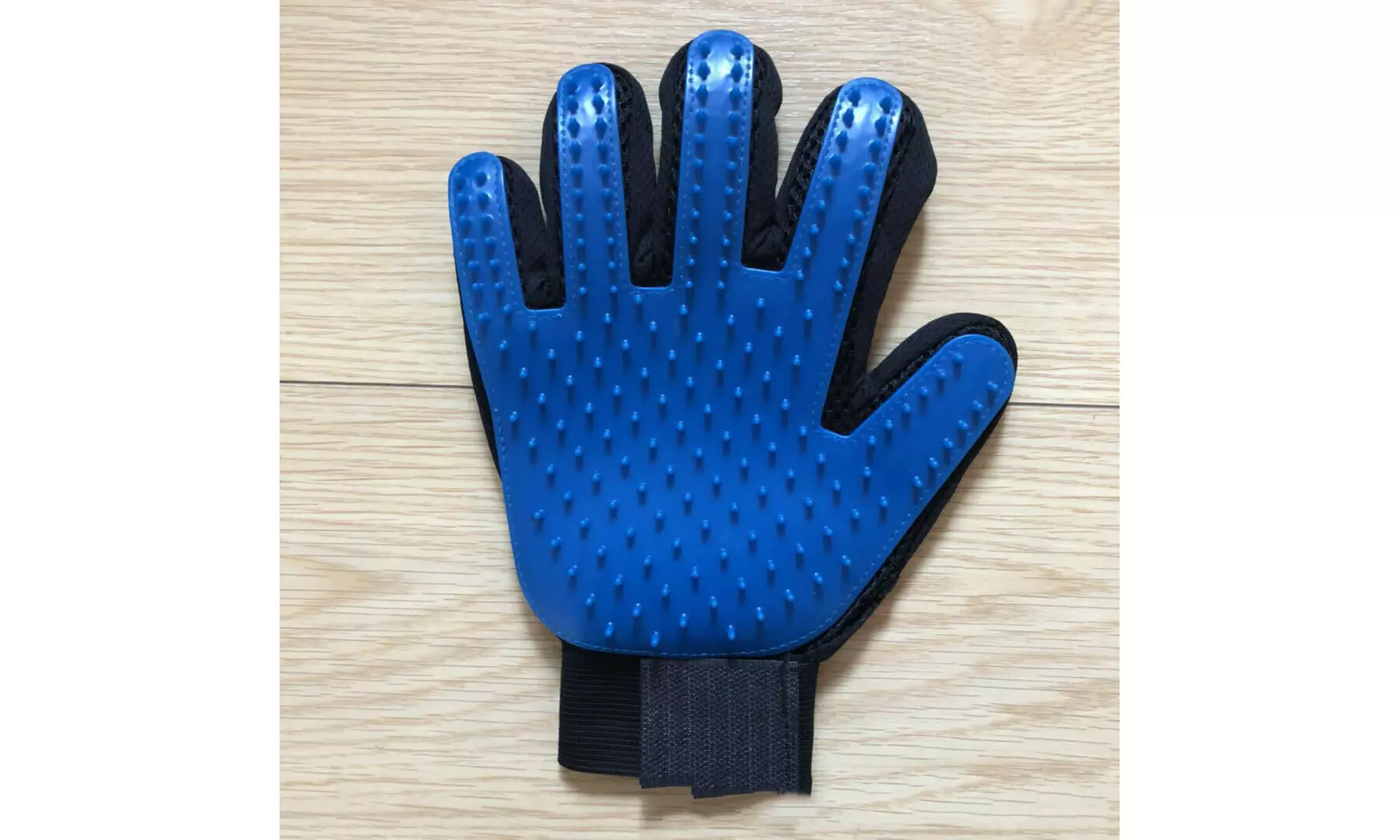 1-2 Pair Pet Dog Cat Deshedding Brush Grooming Glove Massage Hair Fur Removal