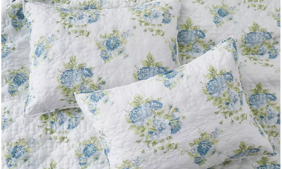 Peace Nest Soft Reversible Print Quilted Coverlet Set