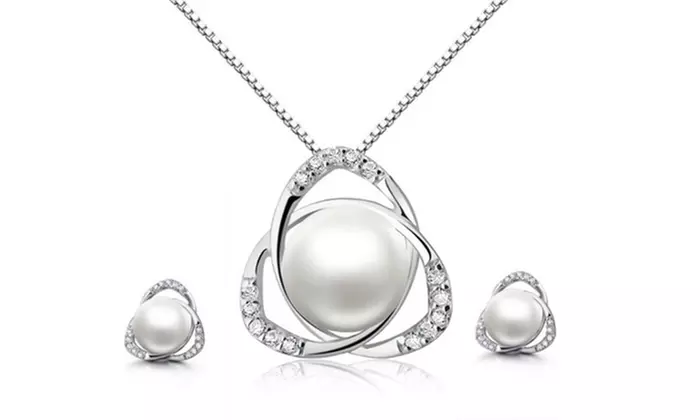 10 MM Round White 18 Inch Pearl Necklace In Earring Set 24k Gold - Primary Image