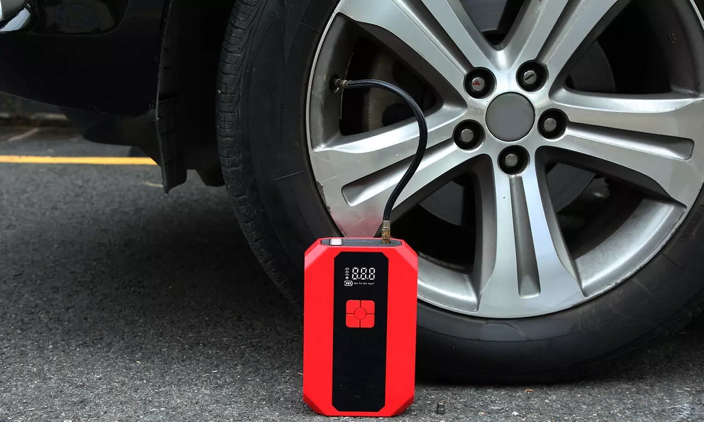 Inova 1500A Jump Starter and 20000mAh Power Bank with three Light Modes