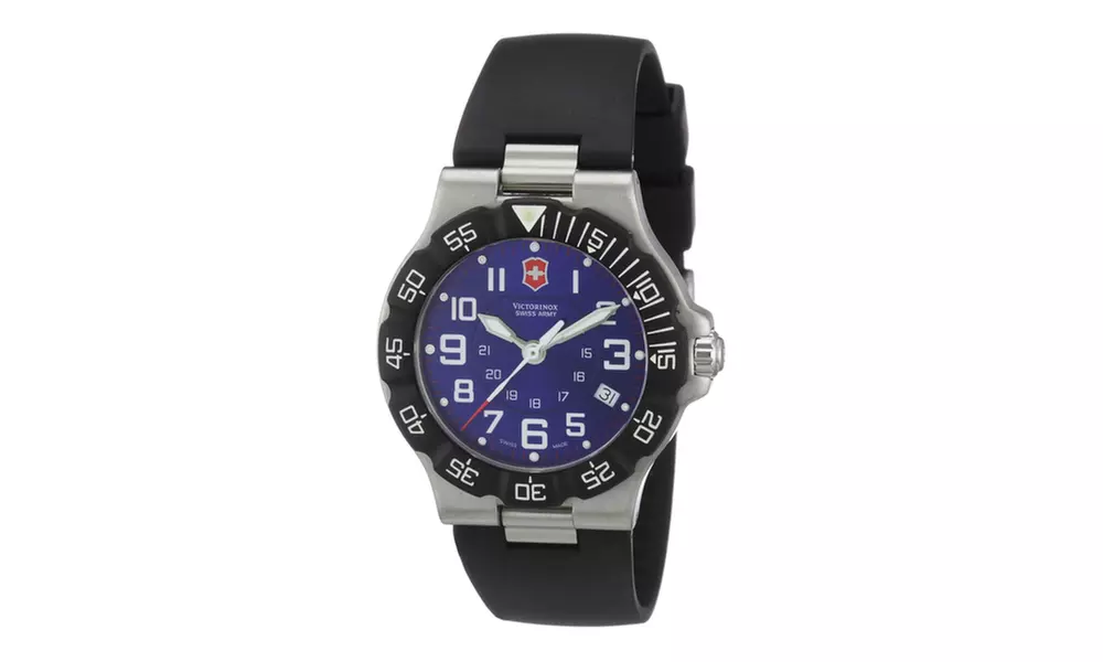 Victorinox Swiss Army Men's 'Summit XLT' Rubber Strap Watch - Primary Image
