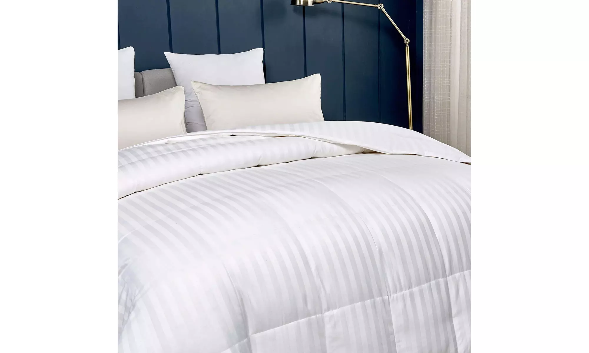 Hotel Grand 350tc Cotton Damask Stripe Comforter