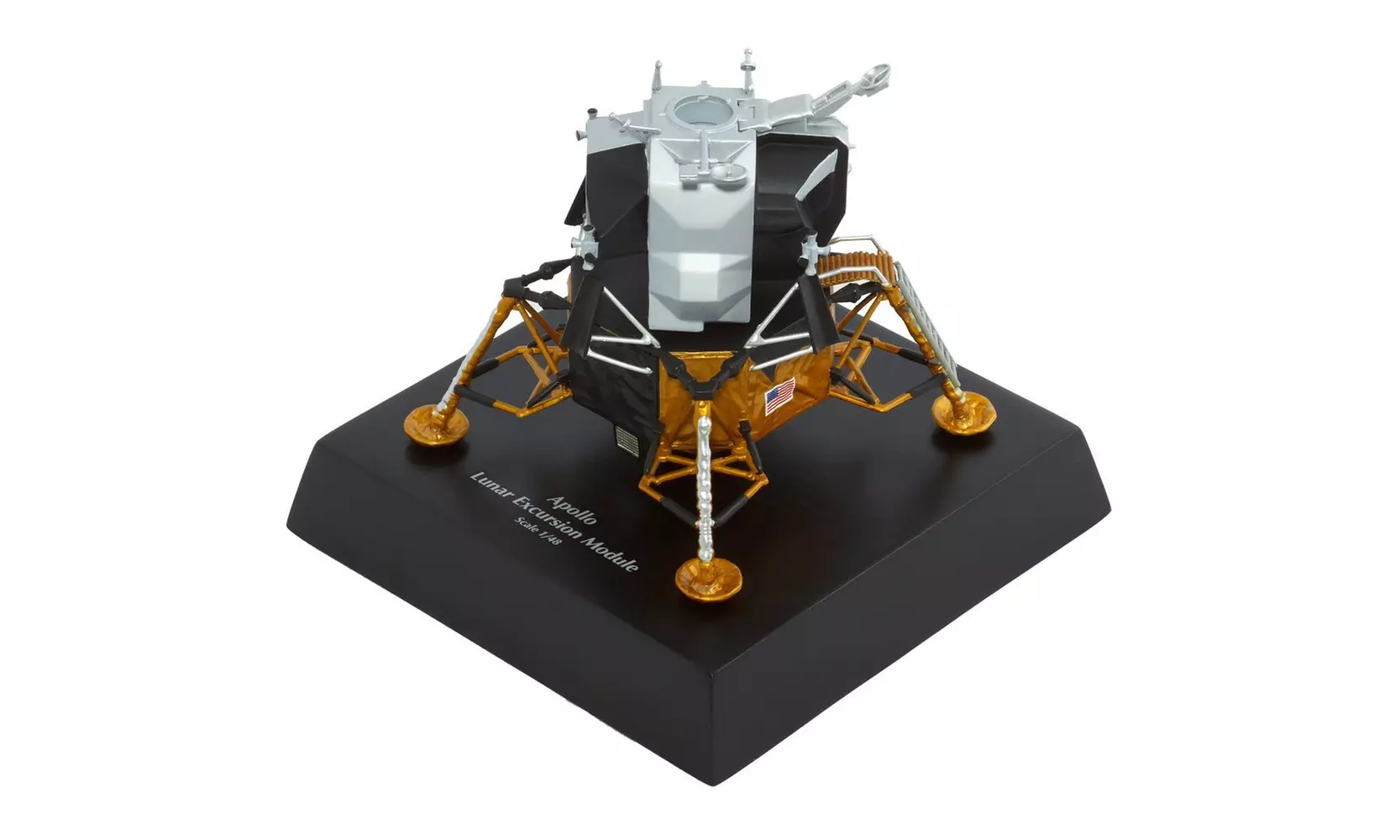 Daron Worldwide Trading E3848 Lunar Excursion Module 1/48 AIRCRAFT - Primary Image